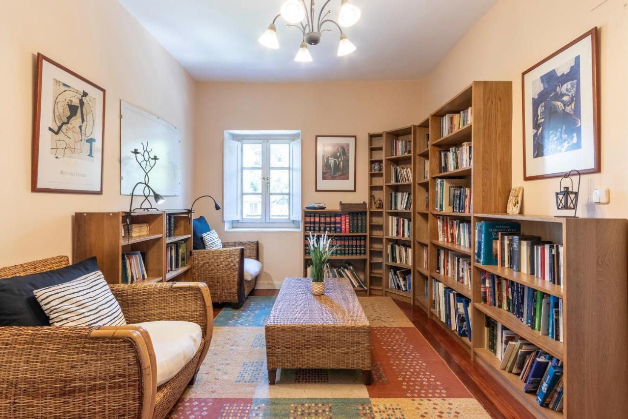 דירות Antigua Casa De Escritor En La Playa De מונדקה מראה חיצוני תמונה