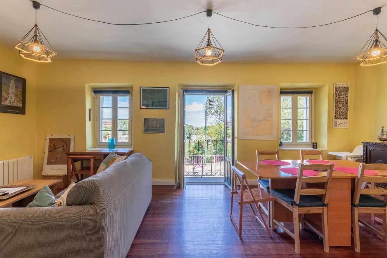 דירות Antigua Casa De Escritor En La Playa De מונדקה מראה חיצוני תמונה