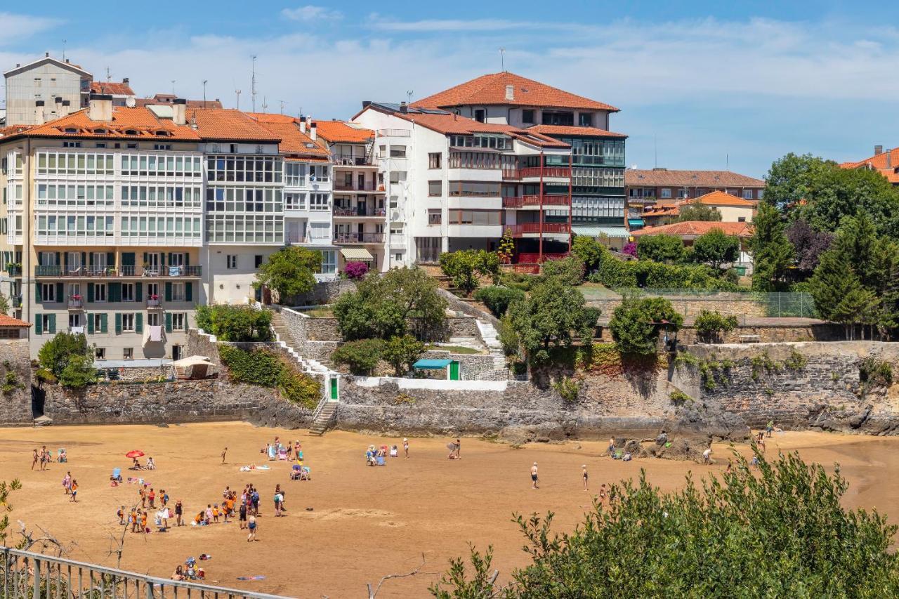 דירות Antigua Casa De Escritor En La Playa De מונדקה מראה חיצוני תמונה